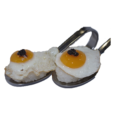 Huevo de cordorniz con trufa